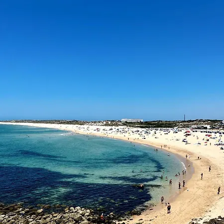 T2 Da Consolação Refúgio Com Vista O Mar Atouguia Da Baleia