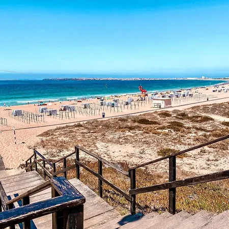 Apartamento T2 Da Consolação Refúgio Com Vista O Mar