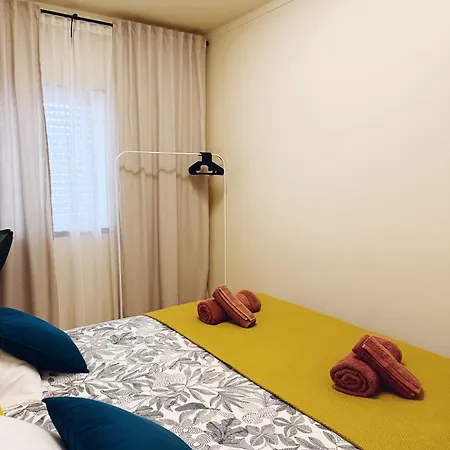 Apartamento T2 Da Consolação Refúgio Com Vista O Mar