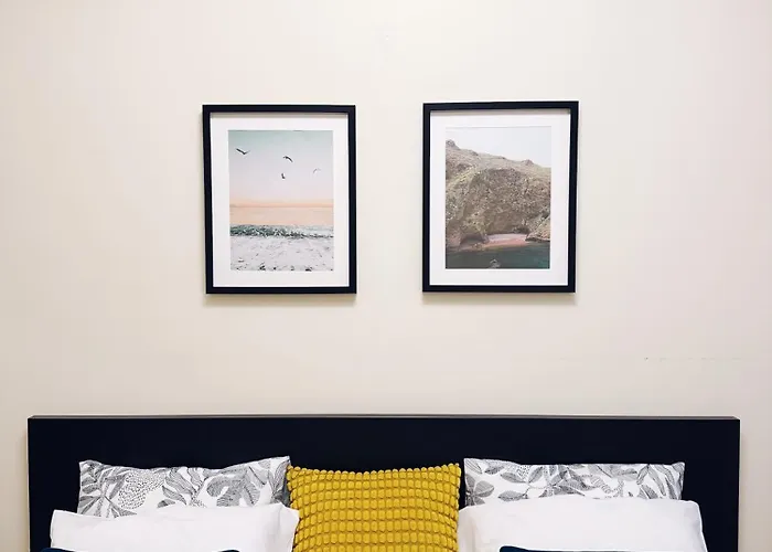 アパート T2 Da Consolacao Refugio Com Vista O Mar アトウギア・ダ・バレイア